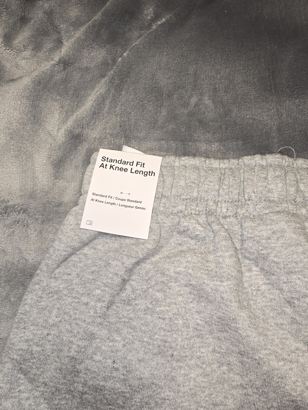 Men's Grey Athletic Shorts With A White Swoosh Standard Fit & Knee Length - Picture 5 of 8